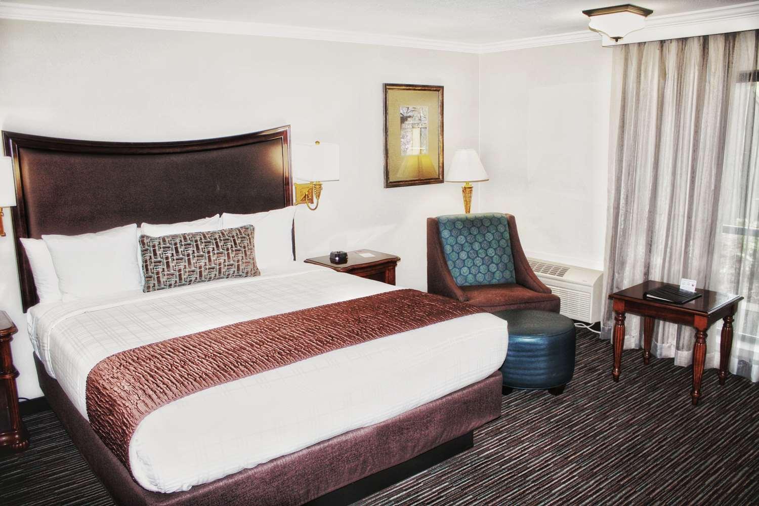 Best Western Plus Inn at the Vines Napa Exterior foto