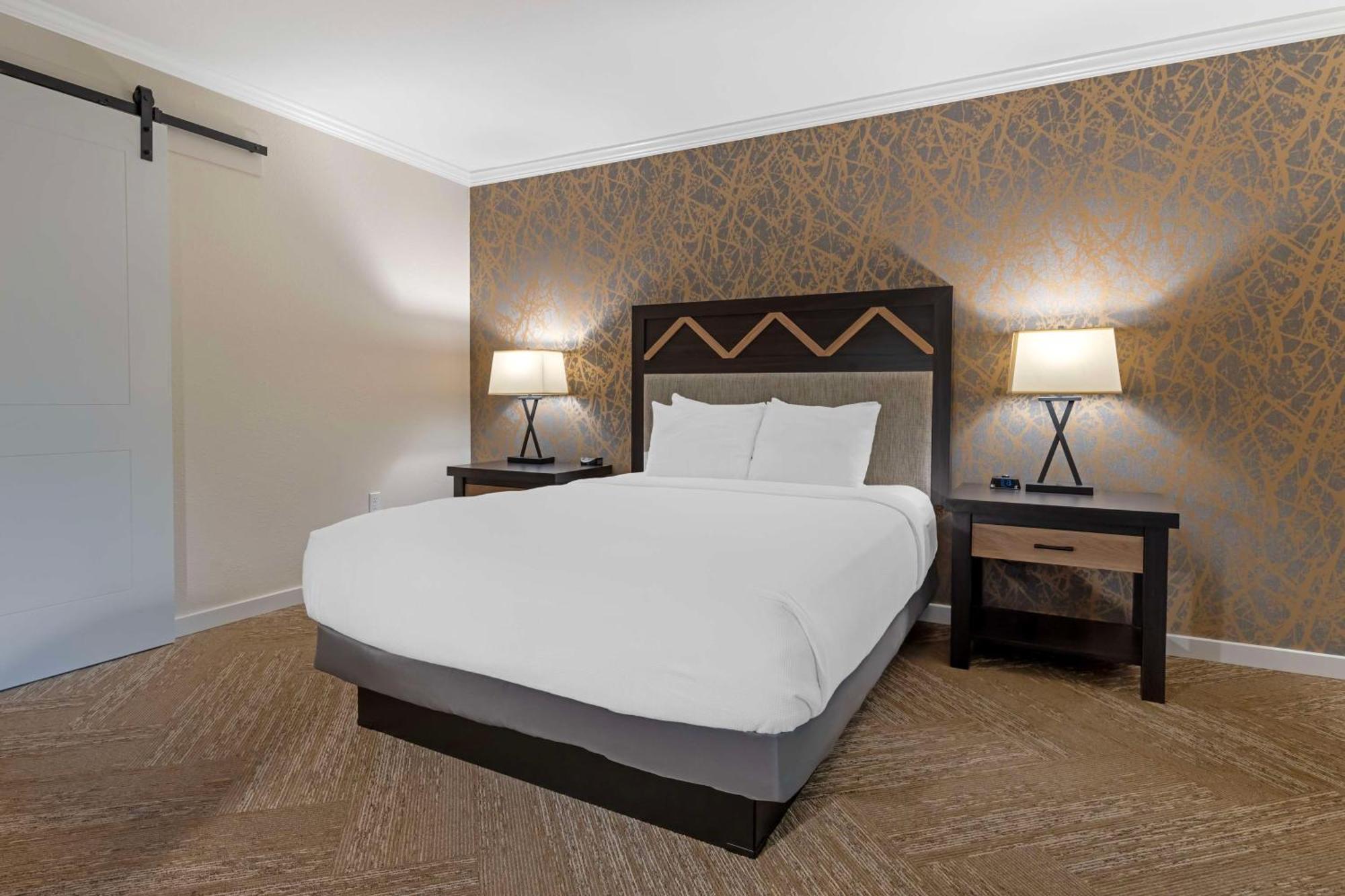 Best Western Plus Inn at the Vines Napa Exterior foto