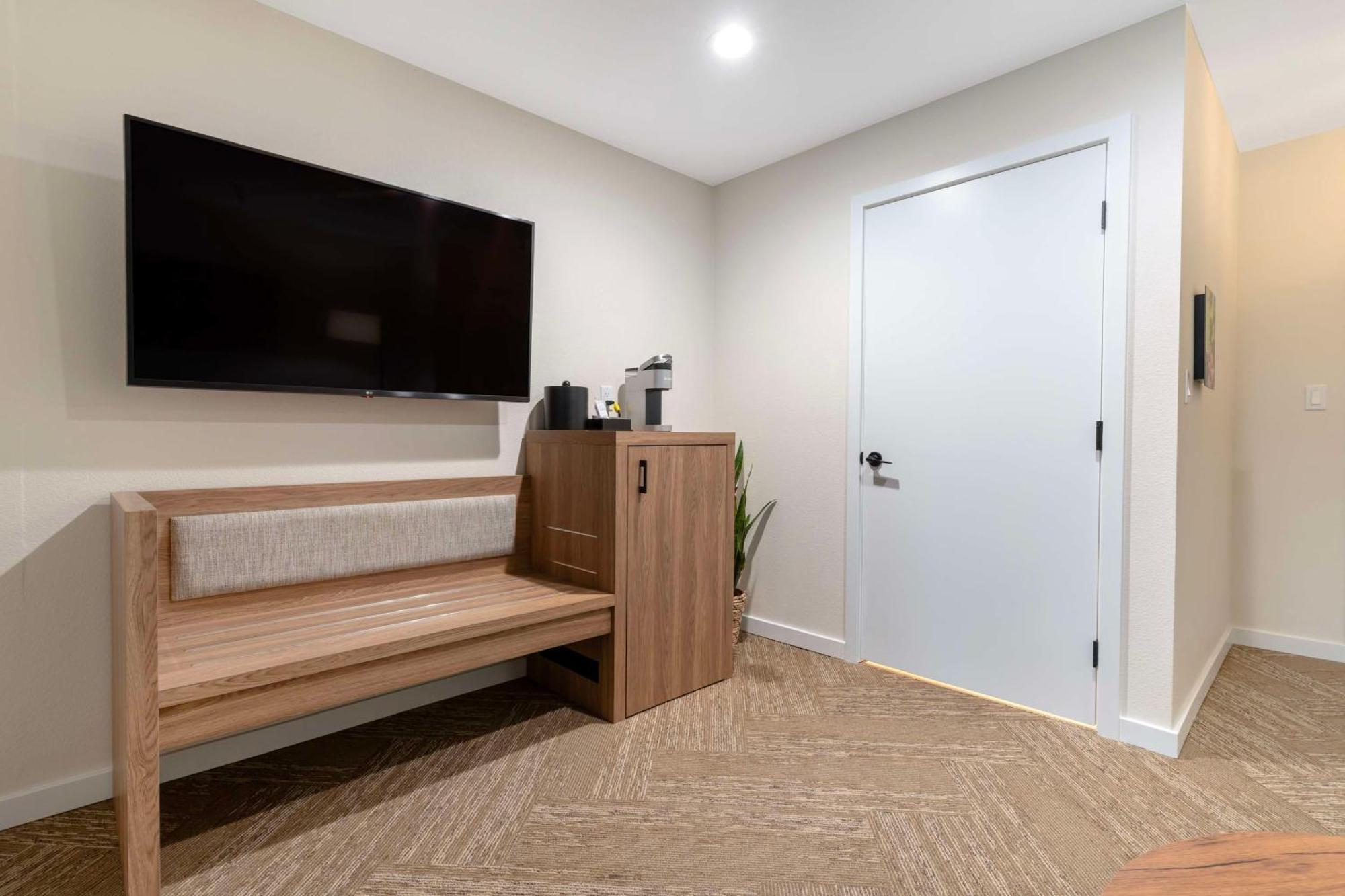 Best Western Plus Inn at the Vines Napa Exterior foto