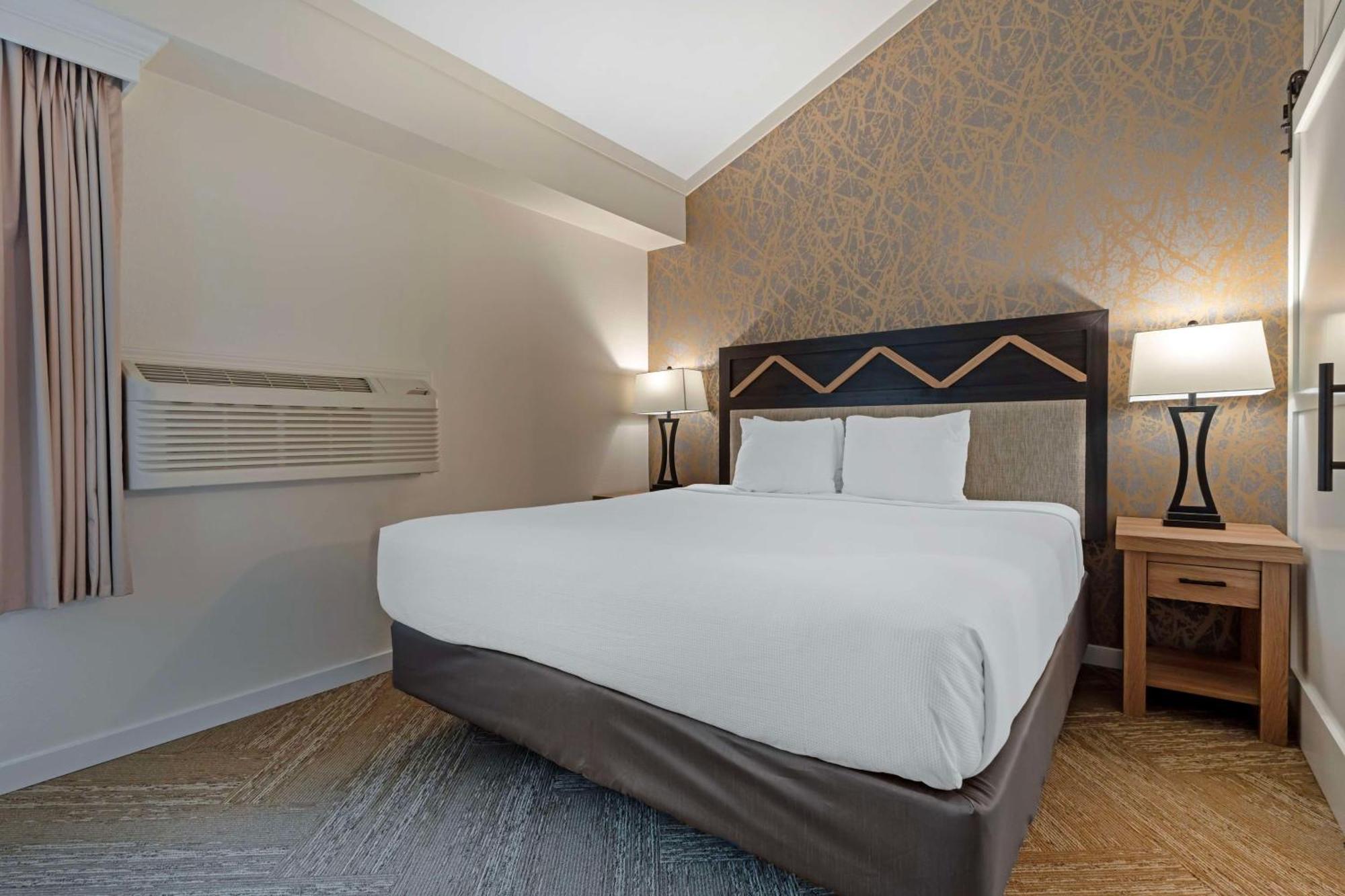 Best Western Plus Inn at the Vines Napa Exterior foto