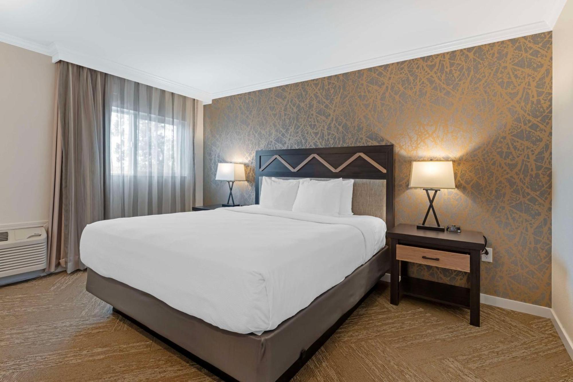 Best Western Plus Inn at the Vines Napa Exterior foto